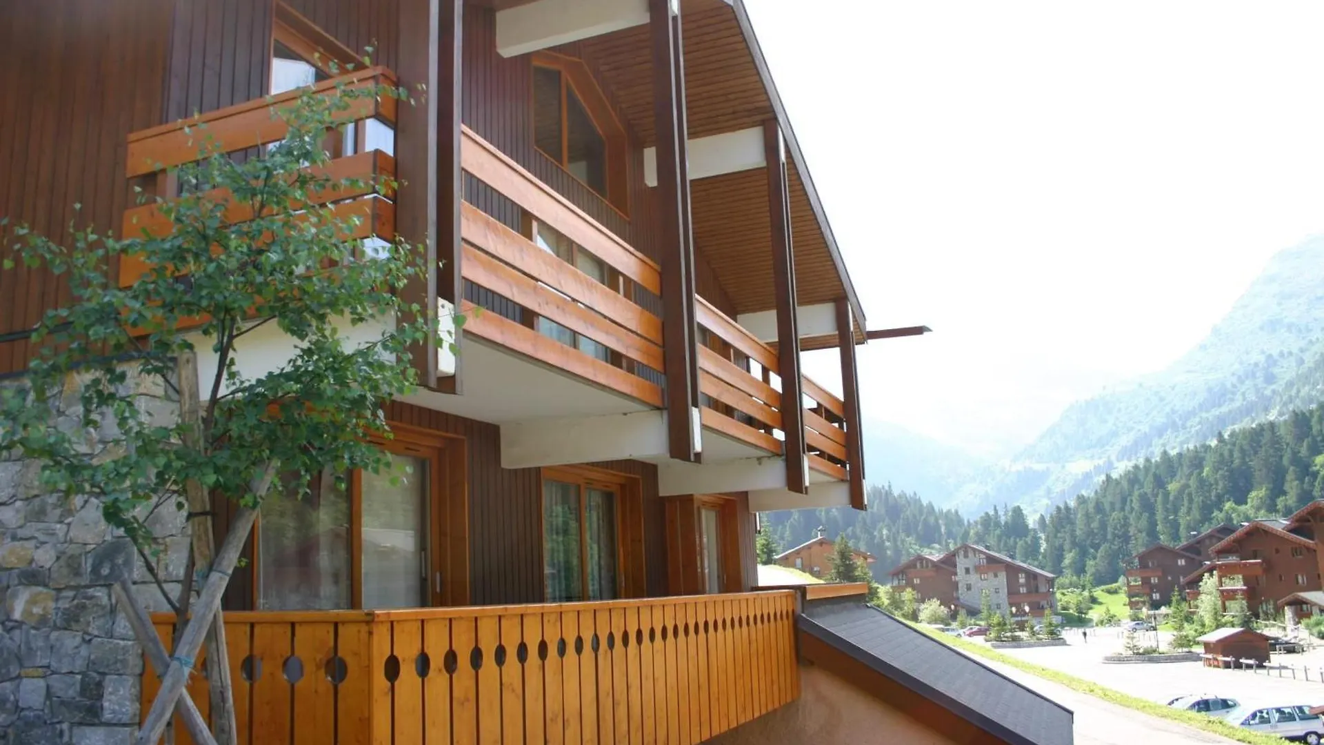Family T3 Near The Slopes Meribel location